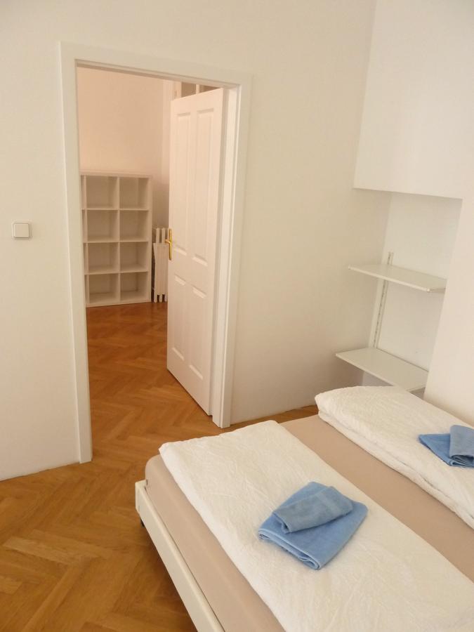 Sobieski Apartments St. Stephen'S Cathedral Виена Екстериор снимка