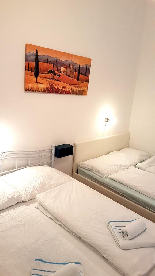 Sobieski Apartments St. Stephen'S Cathedral Виена Екстериор снимка